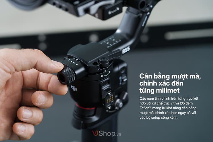 Núm cân bằng chính xác