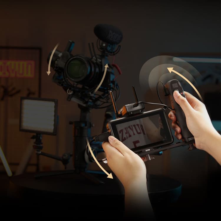 zhiyun Crane 3S còn được thiết kế khóa ở cả ba trục