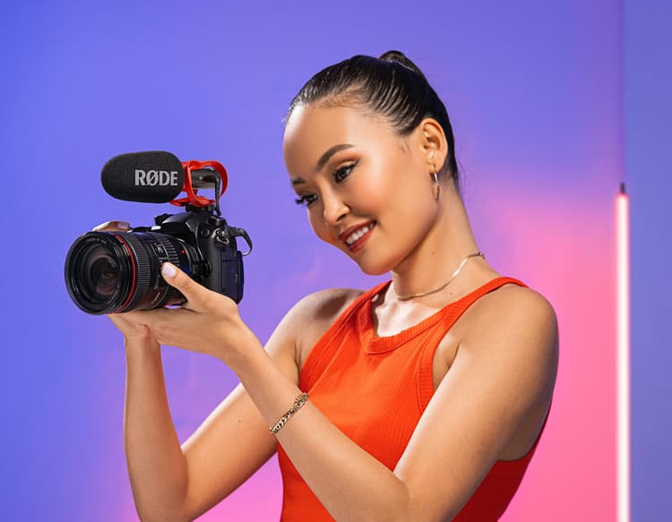 Mircrophone RODE VideoMic GO II gọn nhẹ