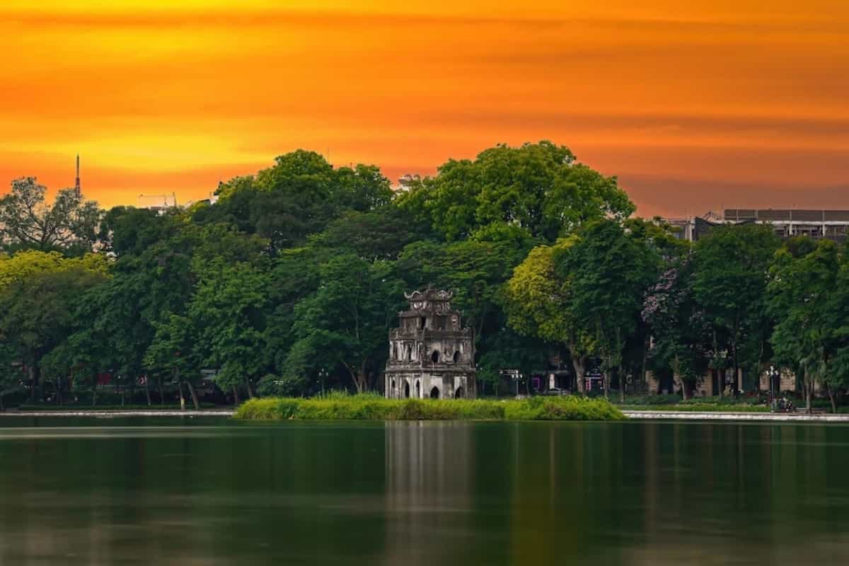 Ánh sáng khác nhau có thể làm thay đổi hoàn toàn diện mạo của một bối cảnh