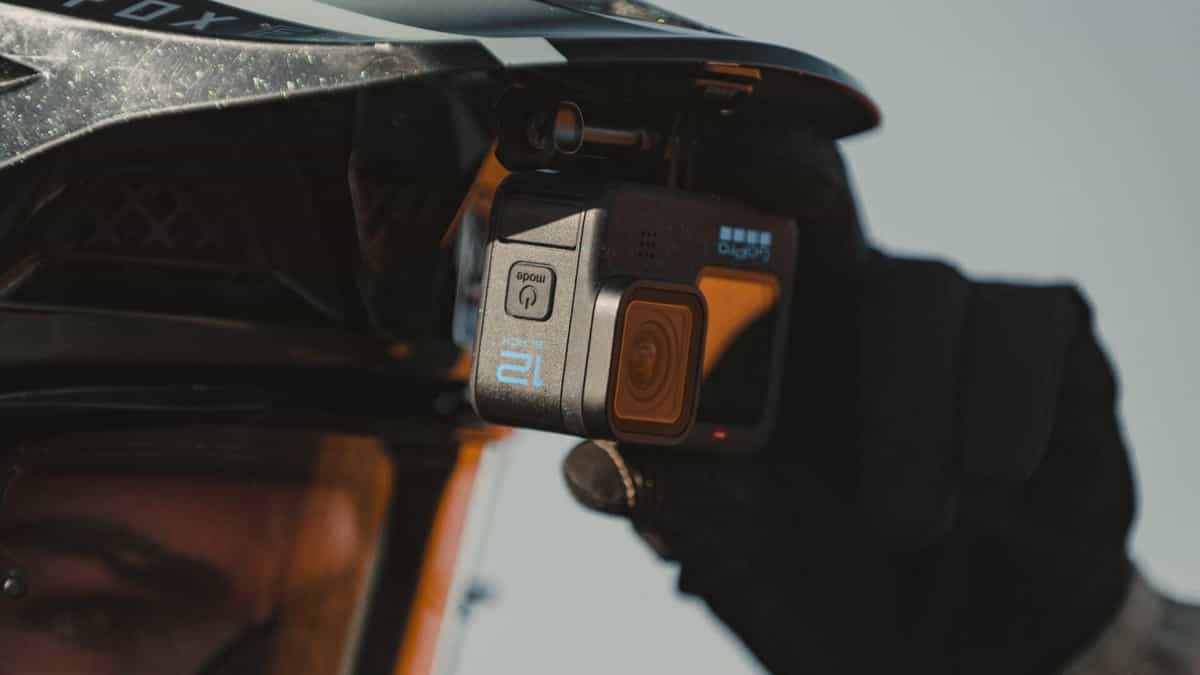 Tìm góc quay độc đáo hoặc giả lập cảnh quay drone