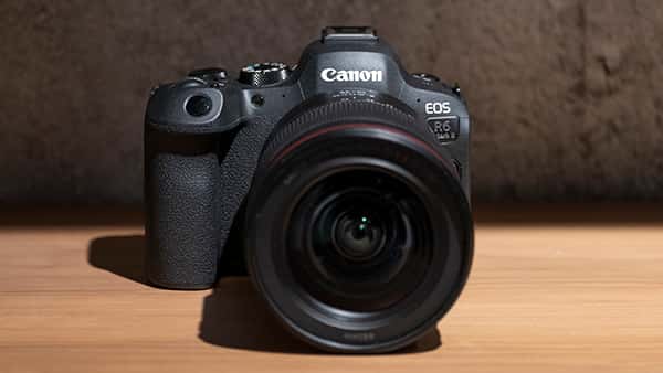 Khả năng AF trên Canon R6 Mark II cải tiến rõ rệt