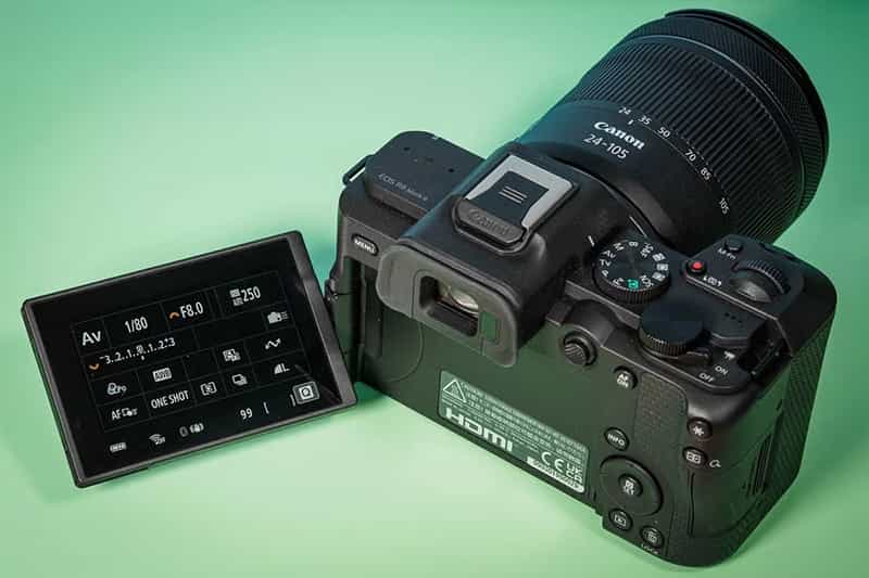 Đánh giá Canon EOS R8 Mark II: Có gì đáng chú ý?