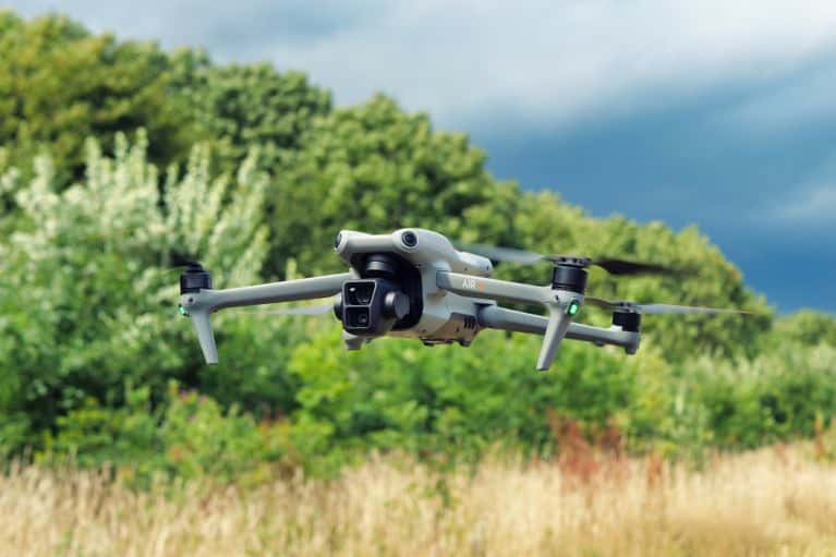 Trọng lượng DJI Air 3 nhỉnh hơn so với tiền nhiệm