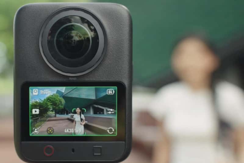Action cam tự đóng khung và theo chủ thể khi di chuyển qua lại
