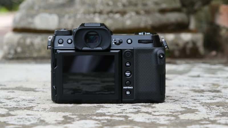 Kính ngắm trên camera GFX100S II