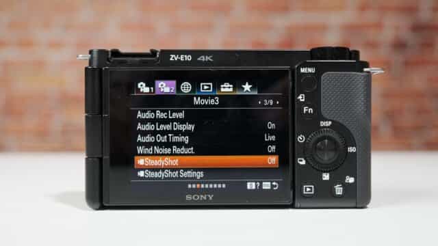 Sony ZV-E10 trang bị chống rung SteadyShot