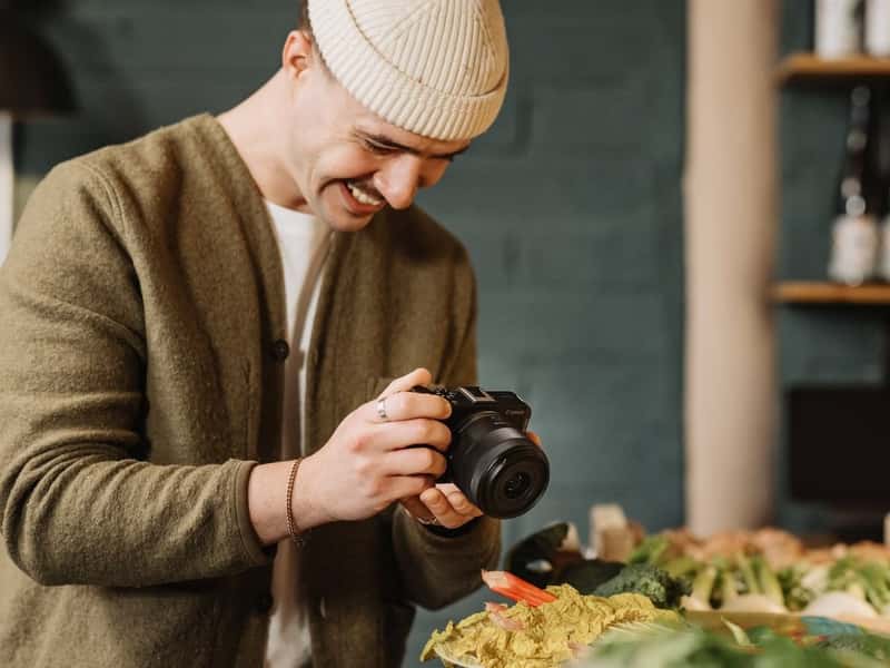 Canon EOS R50 V