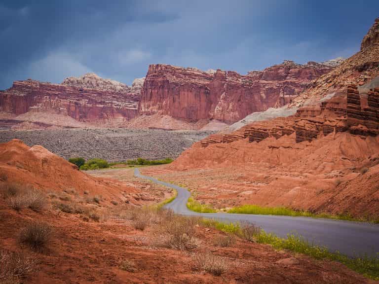 Đường dẫn cong