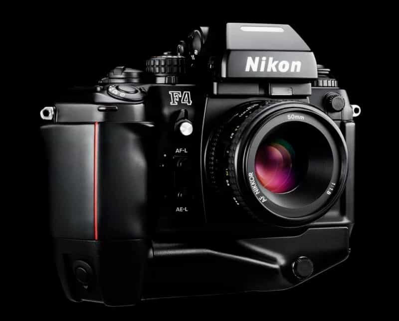 Nikon F4 hỗ trợ AF nhưng vẫn tương thích với nhiều lens cũ