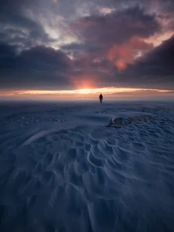 Bức ảnh Into The Unknown