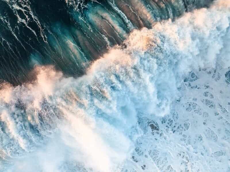 Banzai Pipeline được biết đến với những người lướt sóng