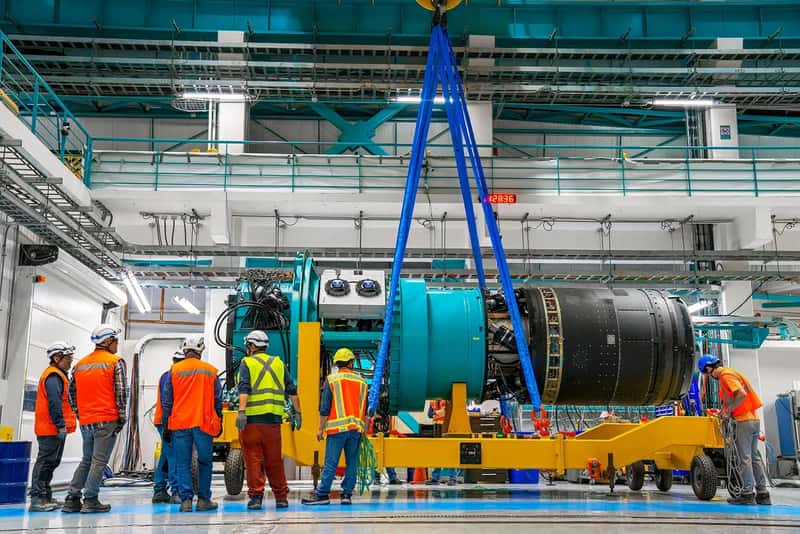Lắp đặt máy ảnh 3200MP LSST lên kính thiên văn