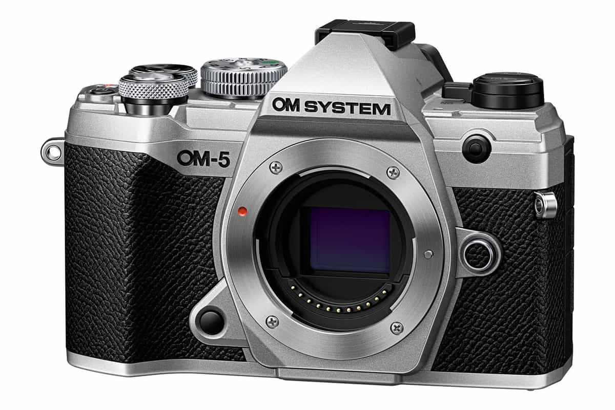 OM System OM-5 sở hữu cảm biến Four Third