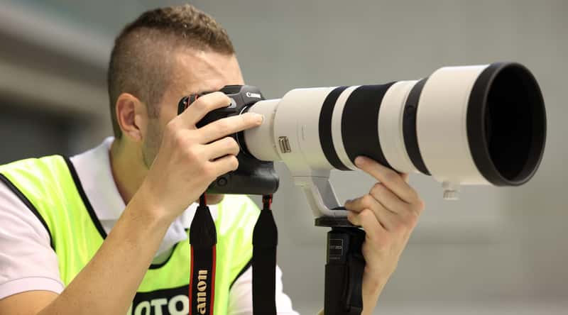 Canon Ra Mắt Ống Kính Zoom Tele RF 100-300mm F/2.8L IS USM