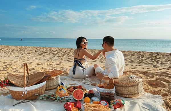 Đi du lịch cùng nhau là món quà 14/2 độc đáo