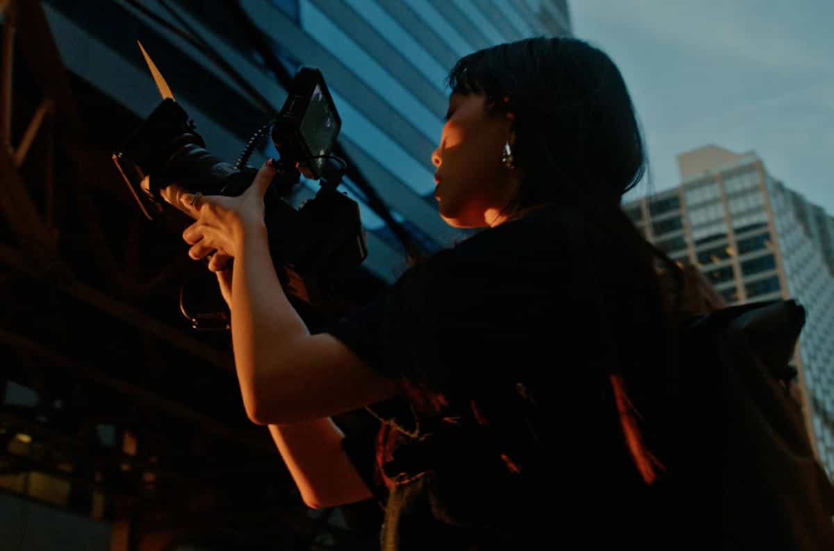 EOS R6 V có thể quay 4K60p liên tục trong 2 giờ