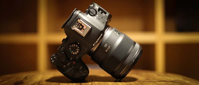 Ra mắt RF 45mm f/1.2 STM: Đáp lại nhu cầu của người dùng