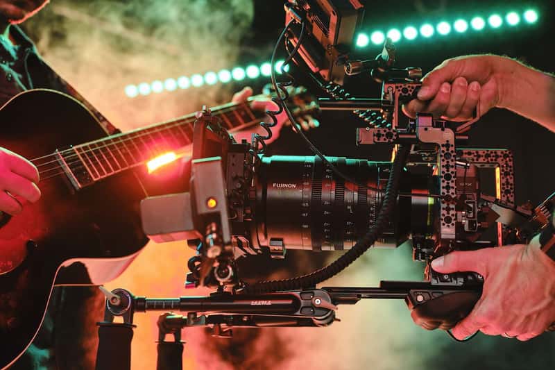 Thiết kế đồng bộ với dòng ống kính power zoom GFX
