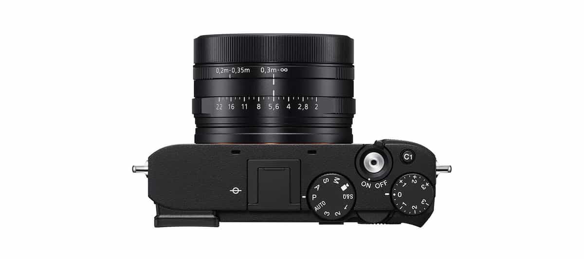 Sony RX1R III máy ảnh compact cao cấp
