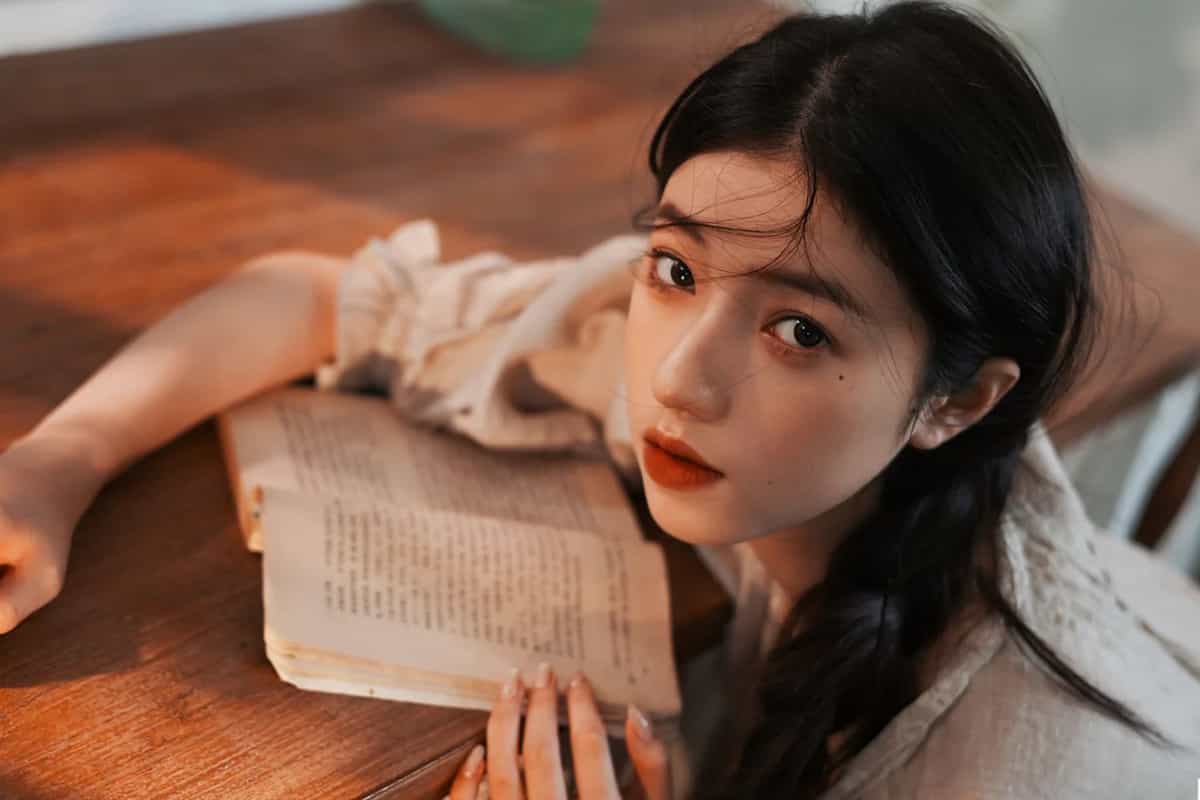 Ống kính mang lại hình ảnh sắc nét từ tâm đến rìa