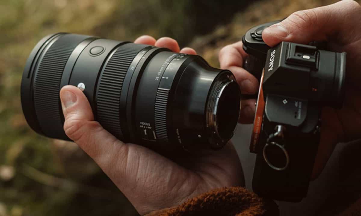 Sigma 28-45mm không có chống rung quang học