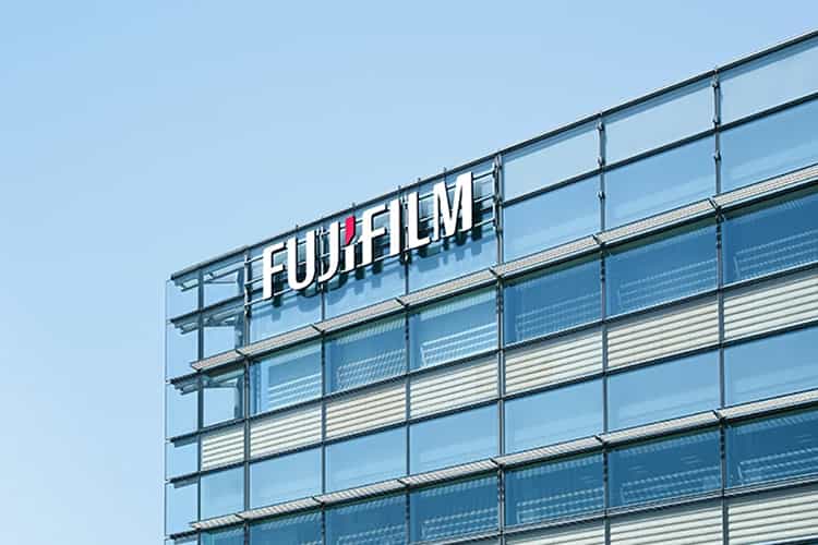 Fujifilm thành công không phải vì phủ nhận quá khứ