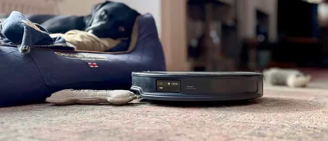 Cả hai robot đều vượt chướng ngại vật tốt