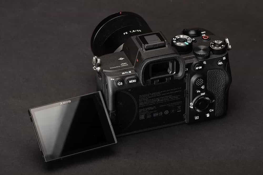 Màn hình cảm ứng Sony A7S III