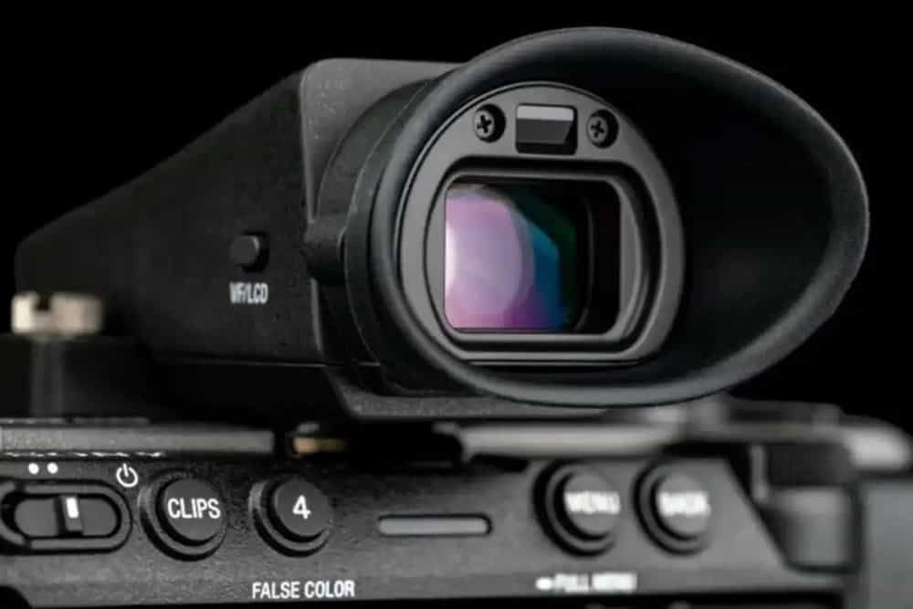 Sony FX5 vẫn là mẫu máy quay đáng mong đợi