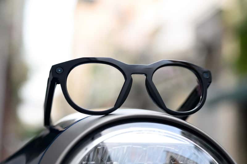 Oakley Meta HSTN là mẫu kính được hợp tác với Meta