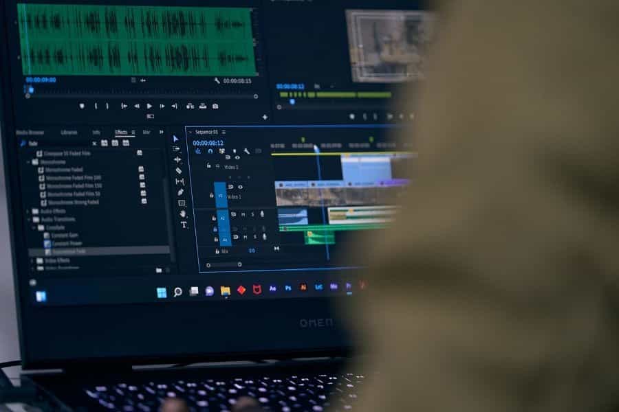 Dựng với nhịp điệu phù hợp nội dung video