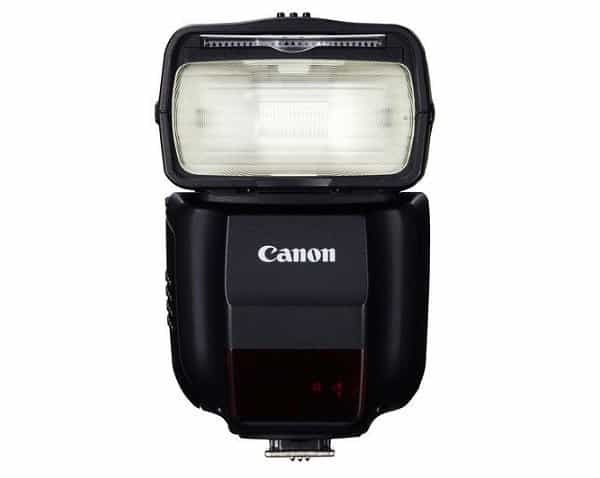 Đèn flash CANON SPEEDLITE 430EX III-RT nhỏ gọn nhưng chiếu sáng rộng